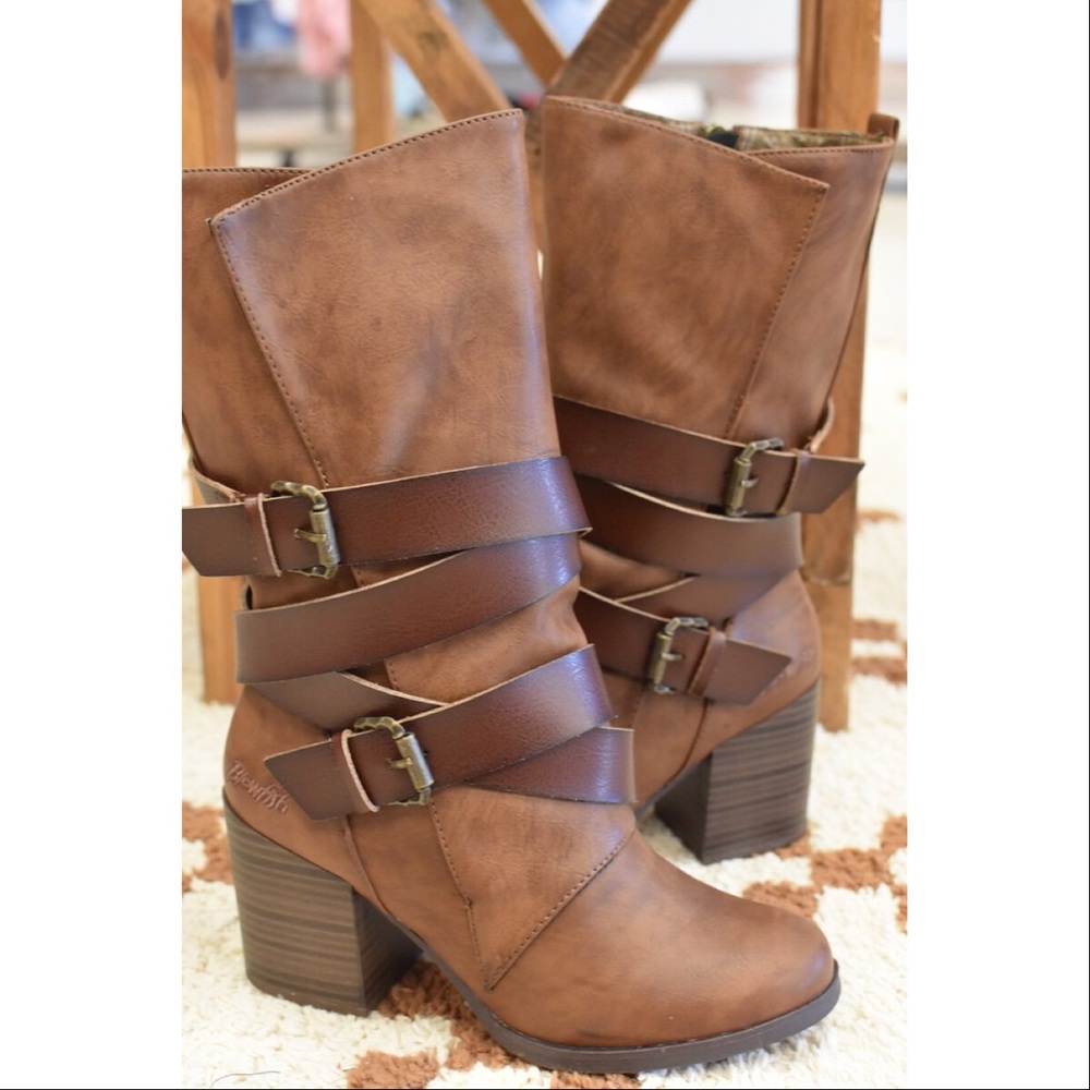 NIB Whiskey Brown Mid Calf Harness Western Boot